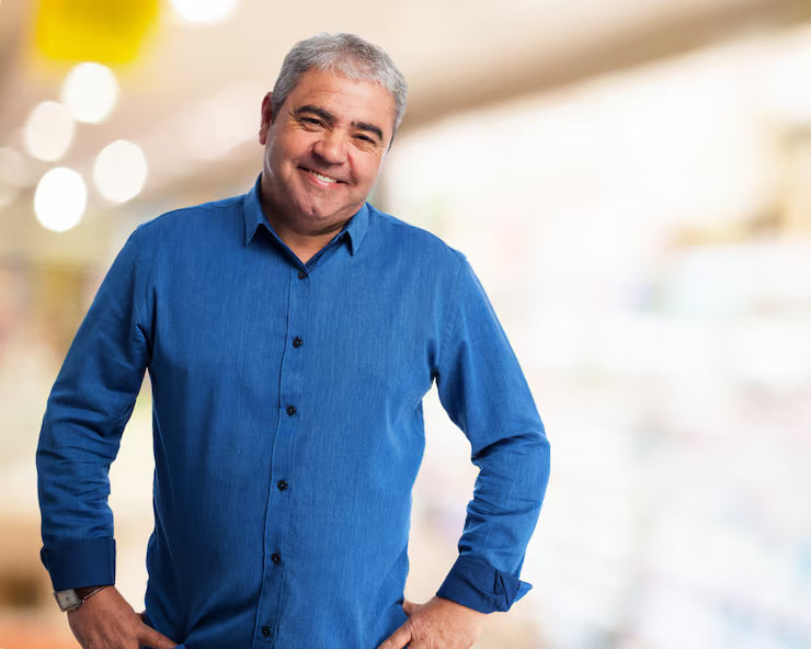 files/hombre-mayor-sonriendo_1187-1537.avif